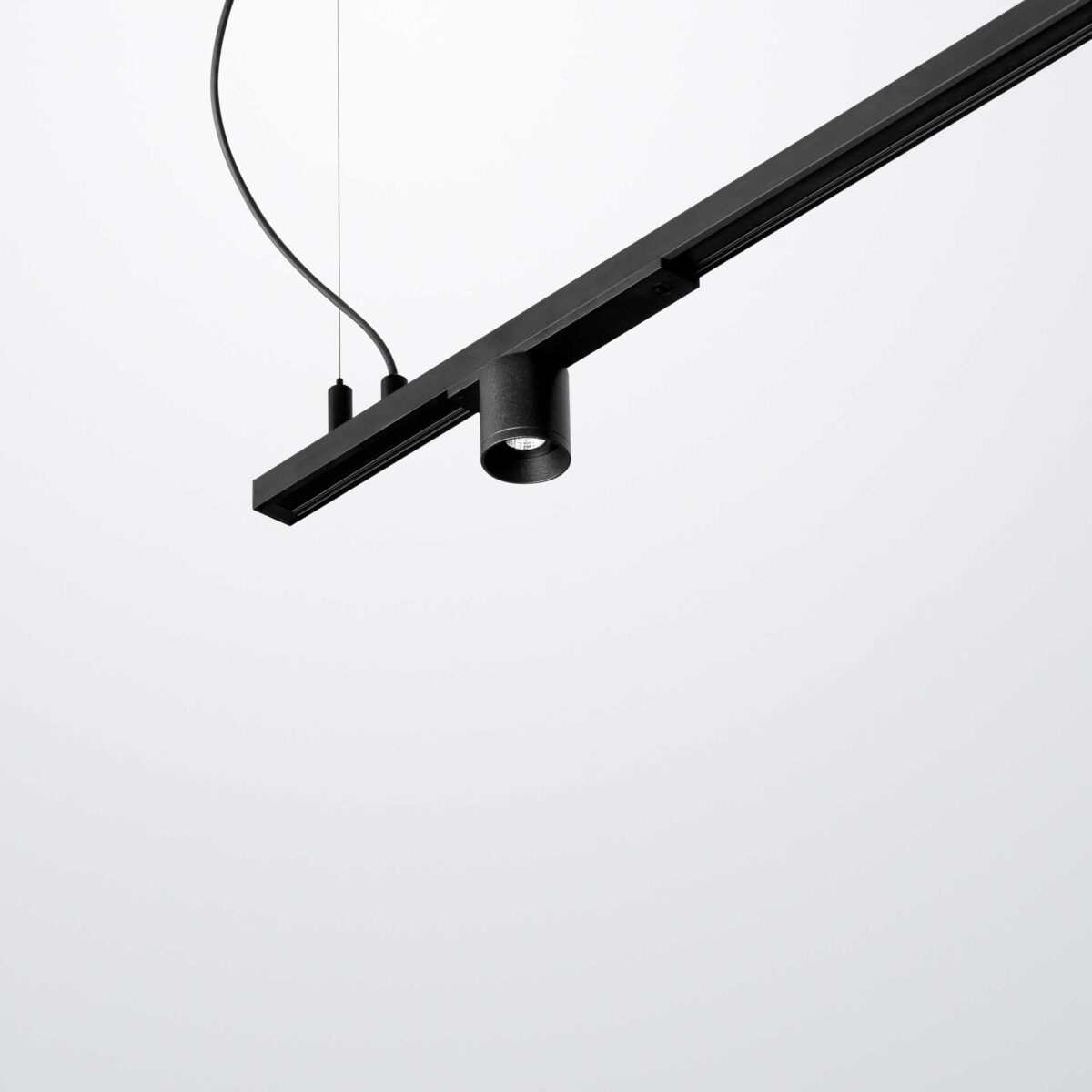 Top Micro 24V Track by Arkoslight